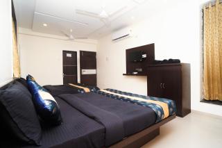 Hotel Shri Govind - Shirdi - 5