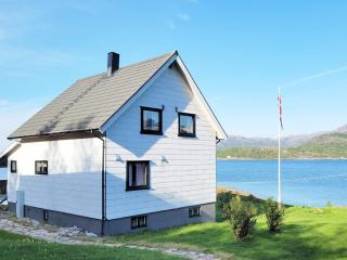 Holiday home Sandhornøy II - Røssnes - 0