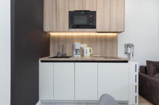 Shellter Suita Flora Apartment by Renters Prestige - Rogowo - 7