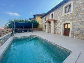 Stone Villa Otranto with pool, close to Opatija - Ičići - 0
