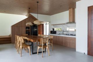 Sunset City View Villa 5 bedrooms with a private swimming pool - Bandung - 2