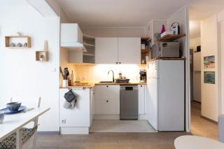 Chez Laurence - Élégant appartement climatisé avec wifi et parking - 6