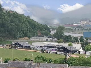 Sobre el Puerto - Viveiro - 0