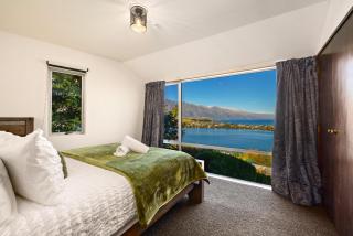 Lake Views / Close to Town - Queenstown - 9