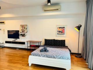 Regalia Suites & Residence by Enjoy your stay - 5