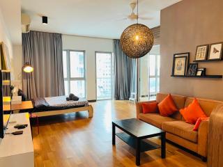 Regalia Suites & Residence by Enjoy your stay - 1