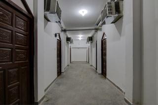 Hotel O R S Guest House - Nova Deli - 5