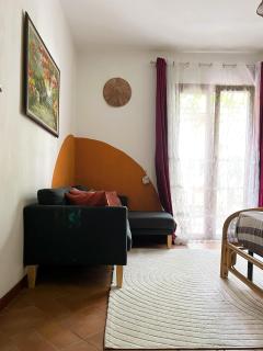 Appartamento rustico con giardino e parcheggio gratuito - Imperia - 8