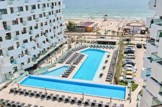 Magic Studio in Infinity Beach Resort Pool & Parking - Mamaia - 0