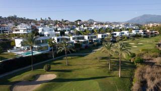 Villa Sandie Front Golf Cinema Room Sauna Jacuzzi Kids Playground - Estepona - 8