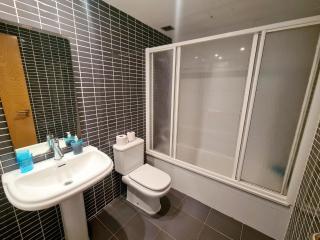 AMPLIO APARTAMENTO DÚPLEX con PISCINA - 8