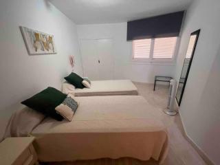Bungalow in Calpe - swimming pool and tennis court - Calpe - 9