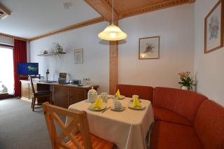 Gästehaus Bergfrieden, Ferienwohnung Eva - Bayersoien - 7