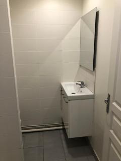 Beautiful studio next to metro - Paris - 9