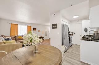Relaxstay - Cozy Townhouse in Nw Okc - Oklahoma City - 6