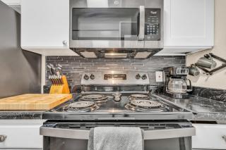 Relaxstay - Cozy Townhouse in Nw Okc - Oklahoma City - 2