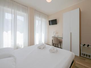 I Host Apartment - Campiglio 13 - Milan - 8