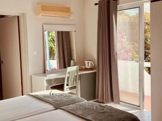 Maistrali Hotel & Restaurant - 0