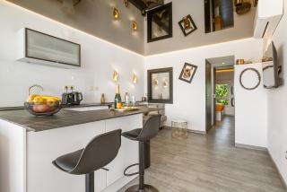 Golden Luxury House - 4