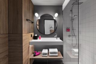 Moxy Lyon Airport - Saint-Exupéry - 5