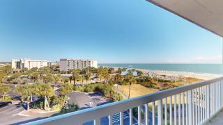 Picturesque 4th Floor End Unit, Oceanfront - 7