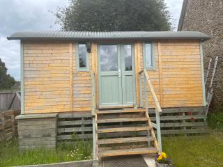 Jackdaws Shepherds Hut - Epwell - 1