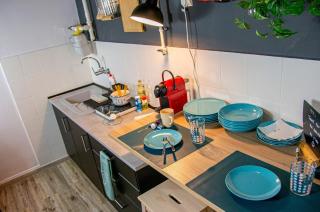 Mops Bob Apartment - Budapest - 5