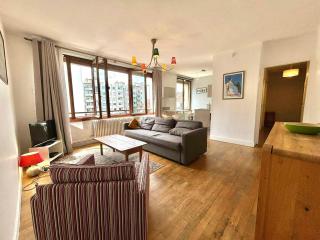 Annecy Centre - Lumineux et Spacieux Appartement 2 Pièces de 54m² pour 2/4 Personnes - FR-1-432-28 - Annecy - 0