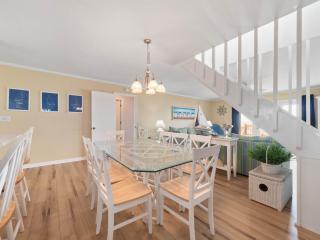 All About The View - Surf City - 8