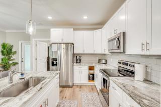 Family-Friendly Panama City Home Less Than 1 Mi to Beach - 9