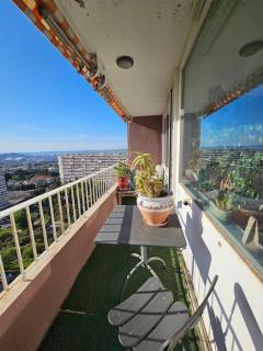 Magnifique T3 vue mer Stade Vélodrome calanques - 9