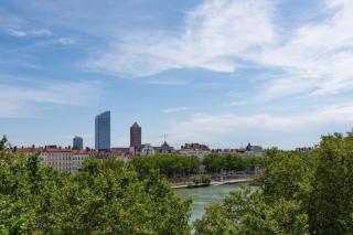 Le Central Rhône 2 - vue grandiose - - Lyon - 9