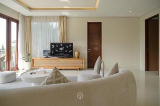 Morning Glory Mountain View Villa 4 bedrooms with a private swimming pool - Bandung - 2