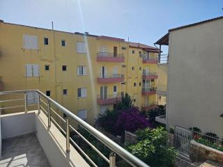 2-Leo's Apartments Saranda - Saranda - 7