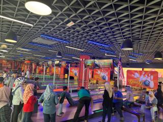 I-CITY Holidays biggest Swimming Pools, Astro - 3