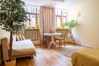 Cozy Suite with Inner Yard - Vilnius - 9