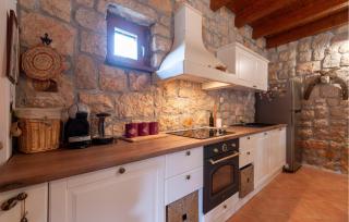 Gorgeous Home In Vinjerac - Vinjerac - 5