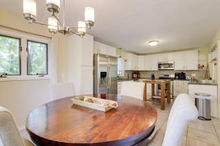 Lakefront Newport News Home, 6 Mi to City Center! - Newport News - 2