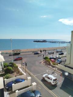 The Willows - Brighton & Hove - 8