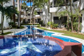 Lovely 2 Bdrm Condo in Gated Community & Pool View - Playa del Carmen - 0
