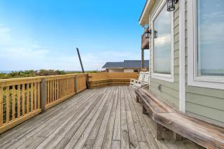 Azohva by Oak Island Accommodations - Caswell Beach - 4