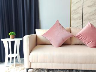 Modern Elegance - Urban Suites by Ocean Luxe - Jelutong - 9