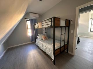 Modern 3 Bed House in Black Rock - Bridgeport - 2