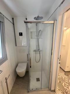 Superbe studio climatisé sur le port de Hyeres - Hyères - 6