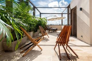 3BD PH Pool Patio - Secure and Free beach club - 3