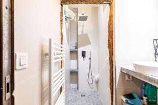 GuestReady - Stone wall stay near Sainte-Chapelle - París - 5