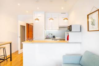 GuestReady - Homely nest with balcony - París - 1