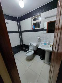 Roma Stays - Elegant 2 Bedroom all ensuite Apartment at Lifestyle Residency in Garden Estate - Nairobi - 8