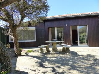 HOSSEGOR PLAGE- Villa PAUL -Petite villa rénovée pour 4 personnes- Wifi gratuit - Soorts-Hossegor - 0