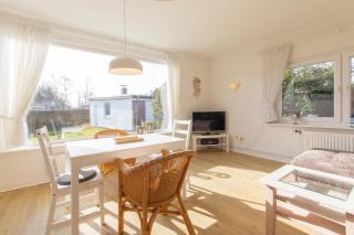 Ferienhaus Kleeblatt 5 - Zentrale, ruhige Lage mit Garten und Terrasse - Scharbeutz - 9
